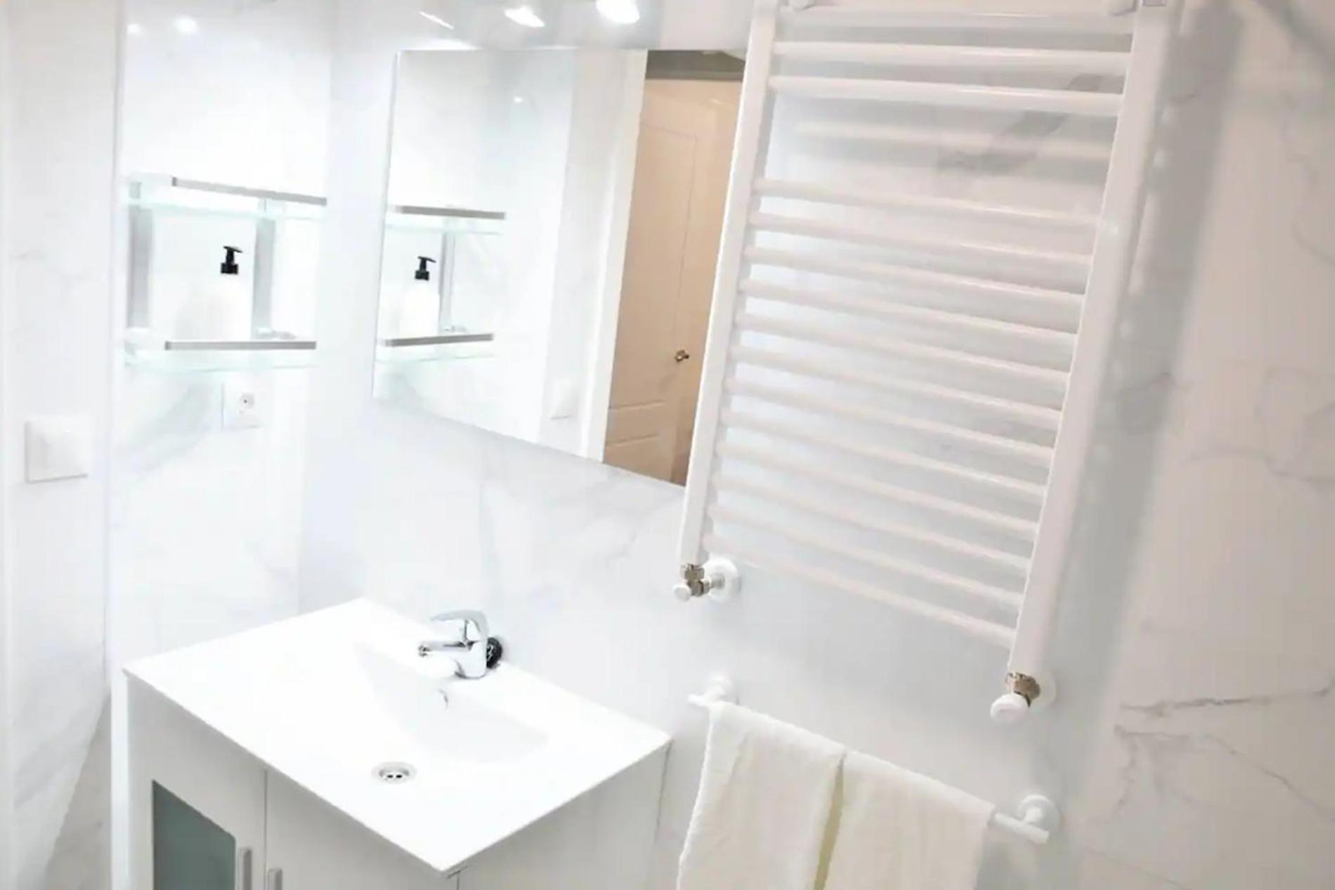 Nuevo Apartamento De 3 Dormitorios En Calle Alta Сантандер Екстер'єр фото