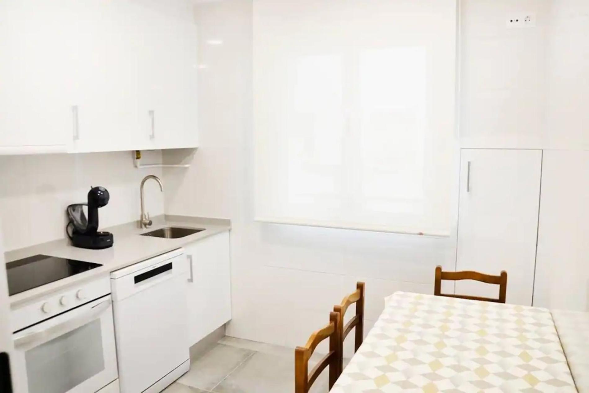 Nuevo Apartamento De 3 Dormitorios En Calle Alta Сантандер Екстер'єр фото